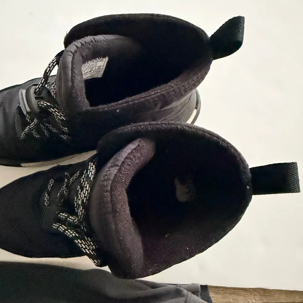 SOREL Whitney II Short Lace Snow Boots - Girls Black Size 3